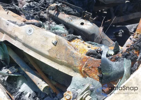 2015 GMC Yukon Xl 1500 Slt из США, поврежденный, VIN 1GKS2HKC2FR196167